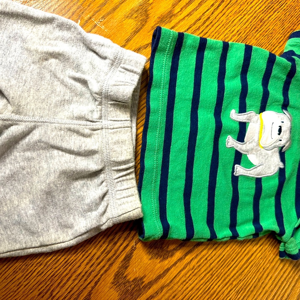 Carter’s Infant short set